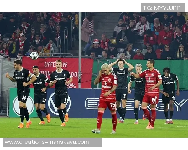 帕德博恩迎战汉诺威96争夺德乙联赛关键三分的精彩对决