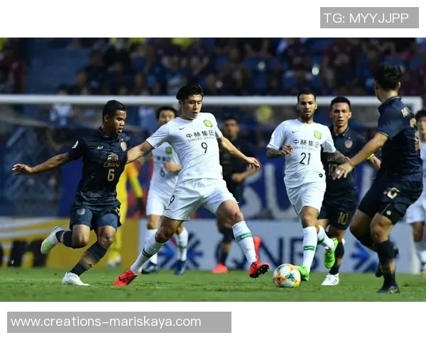 武汉足球队与广州足球队耐力较量赛后分析与反思